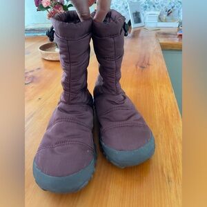 Women's bog winter boots sz 7